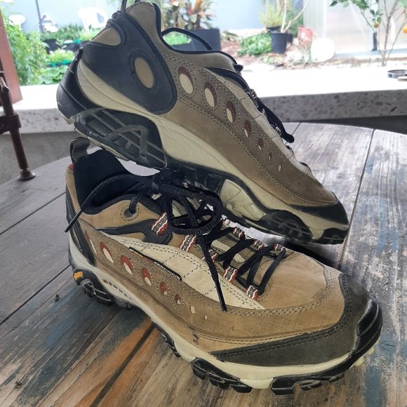 merrell continuum walking shoes